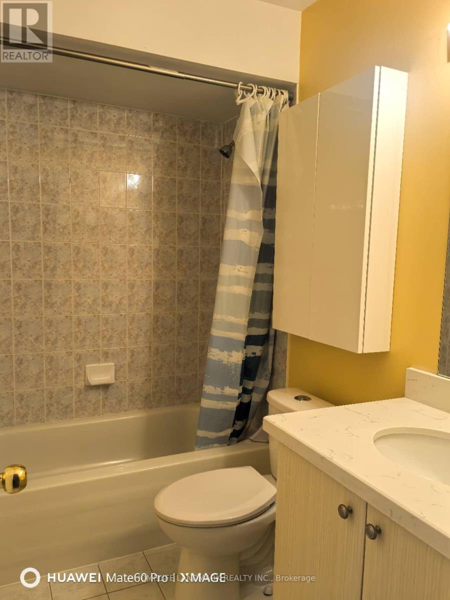 328 Cranston Park Avenue, Vaughan, Ontario  L6A 2X6 - Photo 9 - N12143317
