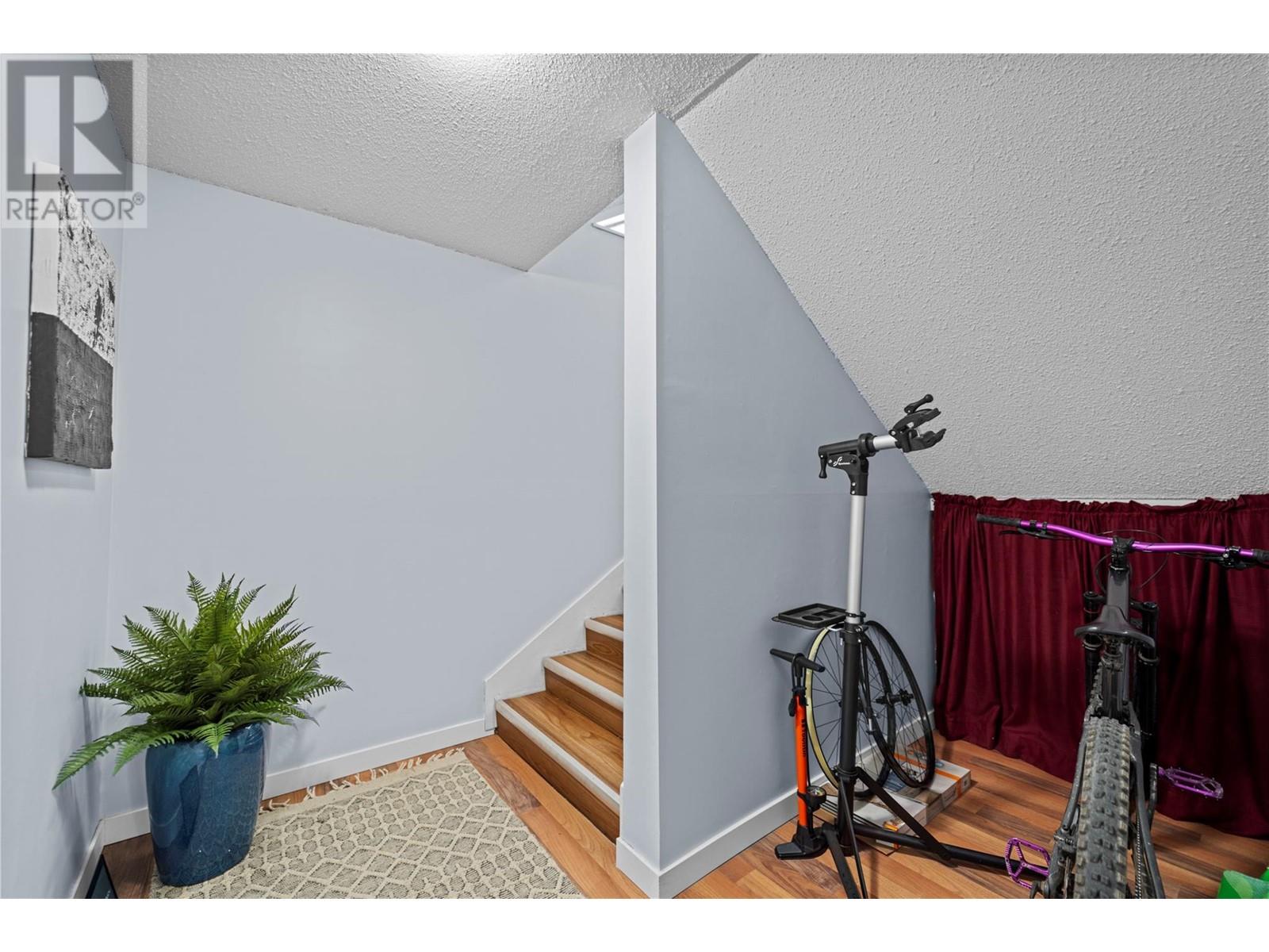 Property at 137 Mcgill Road Unit# 72 image 5