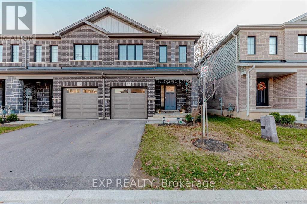 Property at 77 WOODEDGE CIRCLE image 1