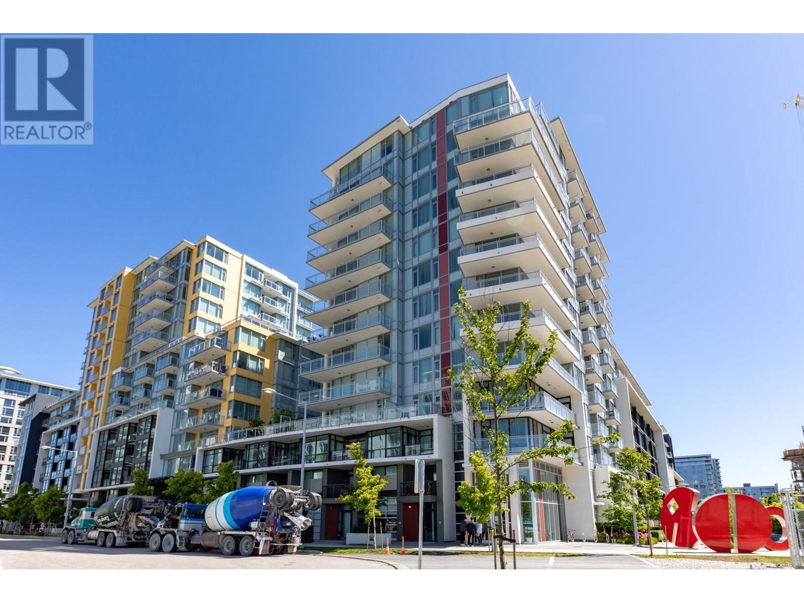 914 8628 HAZELBRIDGE WAY, Richmond, British Columbia