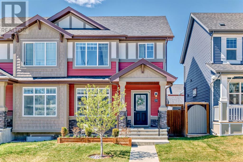 39 Sunrise Way, Cochrane, Alberta  T4C 2S3 - Photo 1 - A2218313