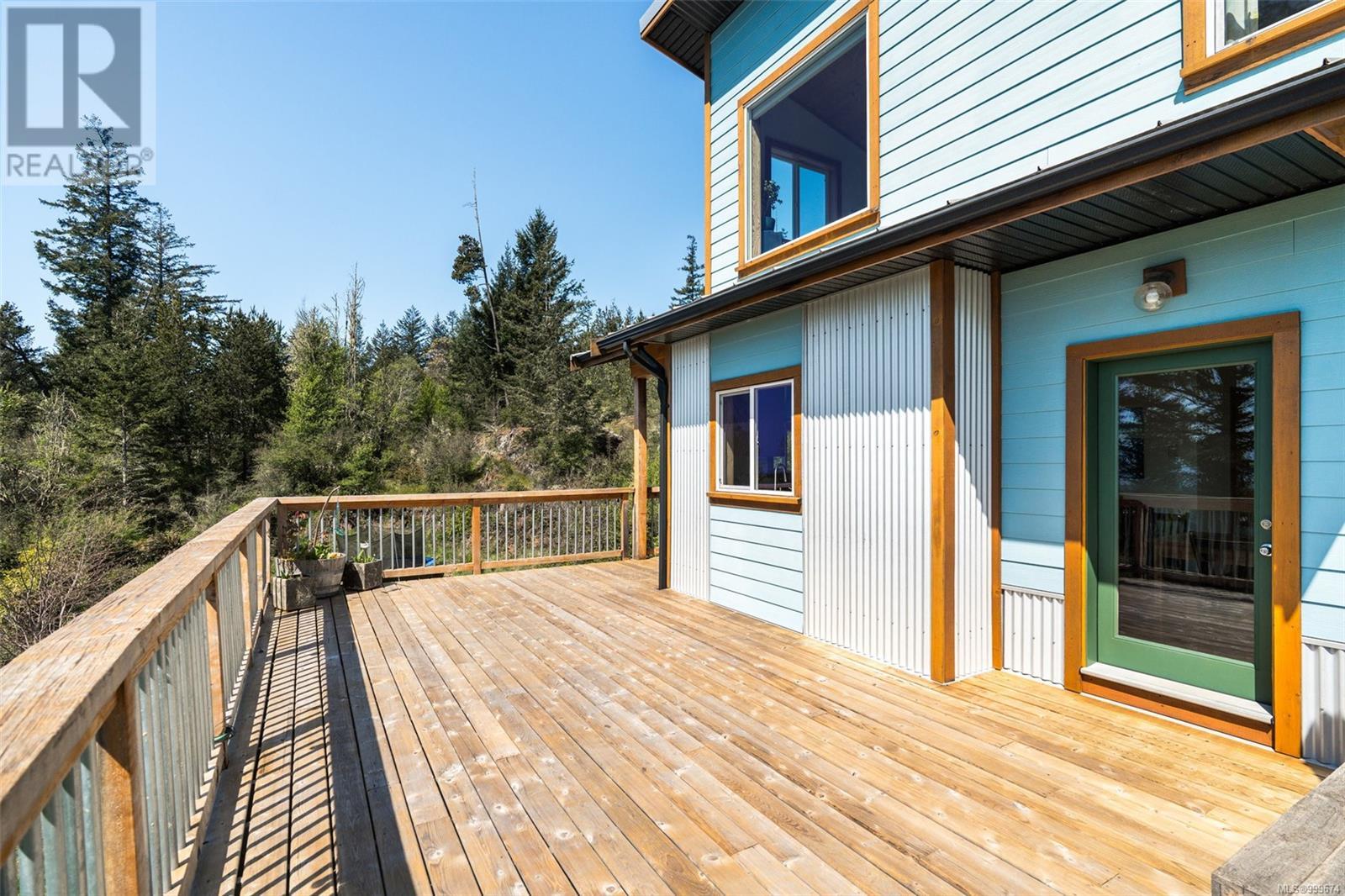Property at 8175 Tregear Rd image 3