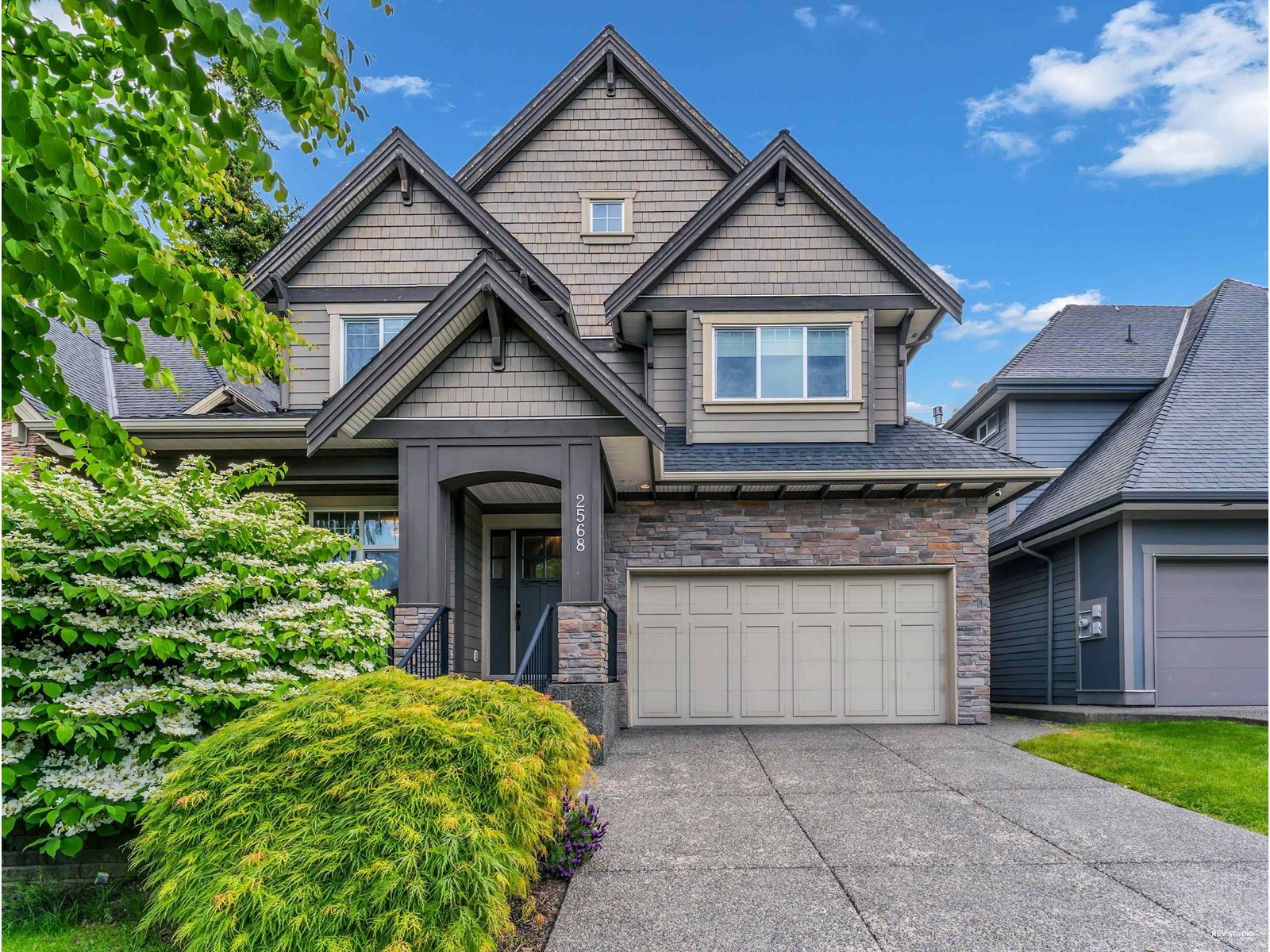 2568 163A STREET, surrey, British Columbia