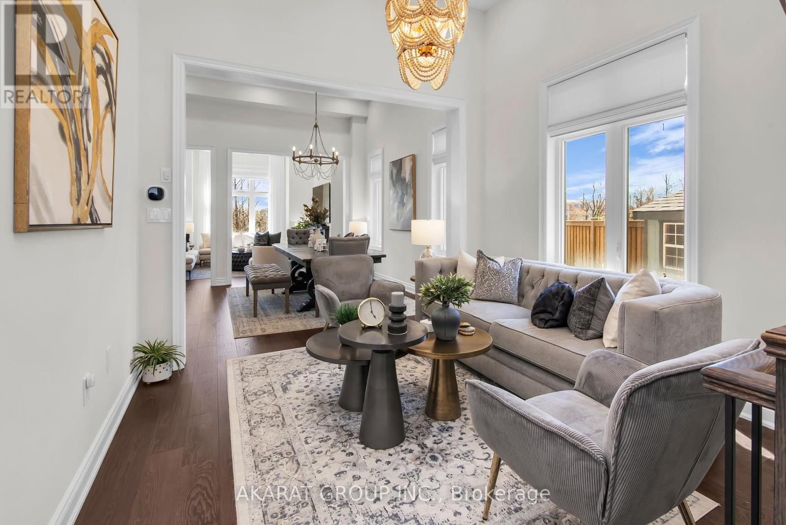 1164 Stag Hollow, Oakville, Ontario  L6M 5M4 - Photo 6 - W12143352