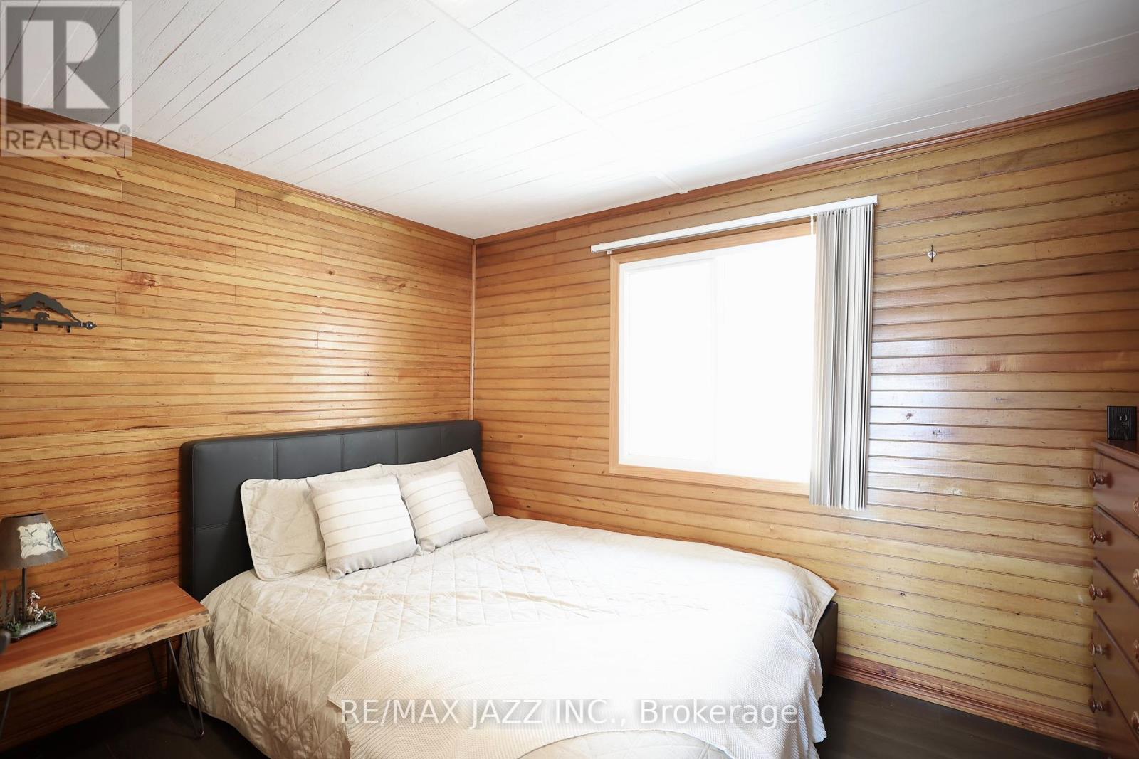 8 Willys Lane, Brudenell, Ontario  K0J 2E0 - Photo 12 - X12143407