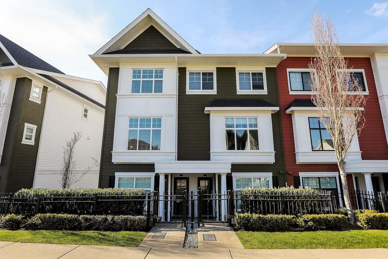 90 27735 ROUNDHOUSE DRIVE, Abbotsford, British Columbia