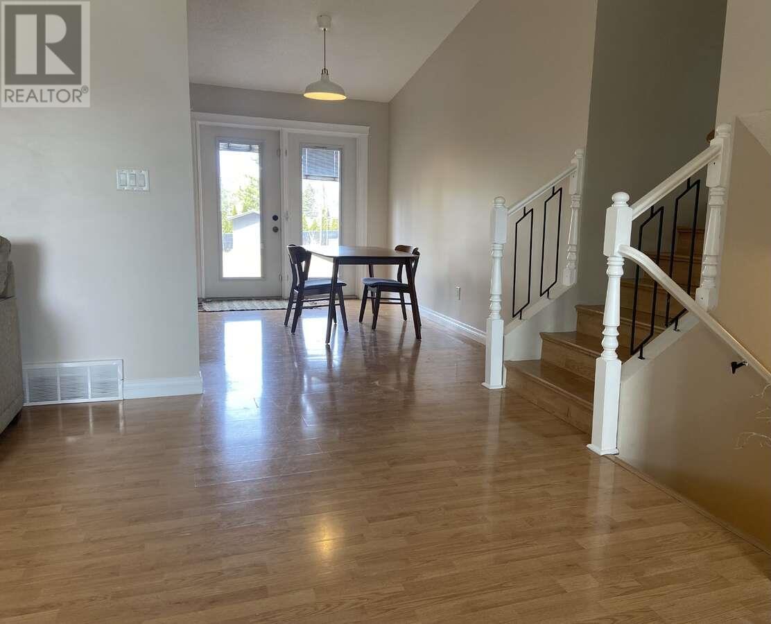 Property at 7941 ROSEWOOD PLACE image 3