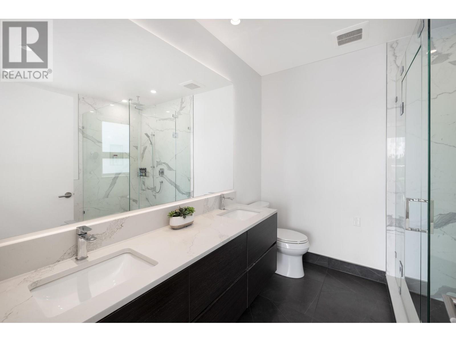 1052 Calverhall Street, North Vancouver, British Columbia  V7L 1Y3 - Photo 24 - R2999183
