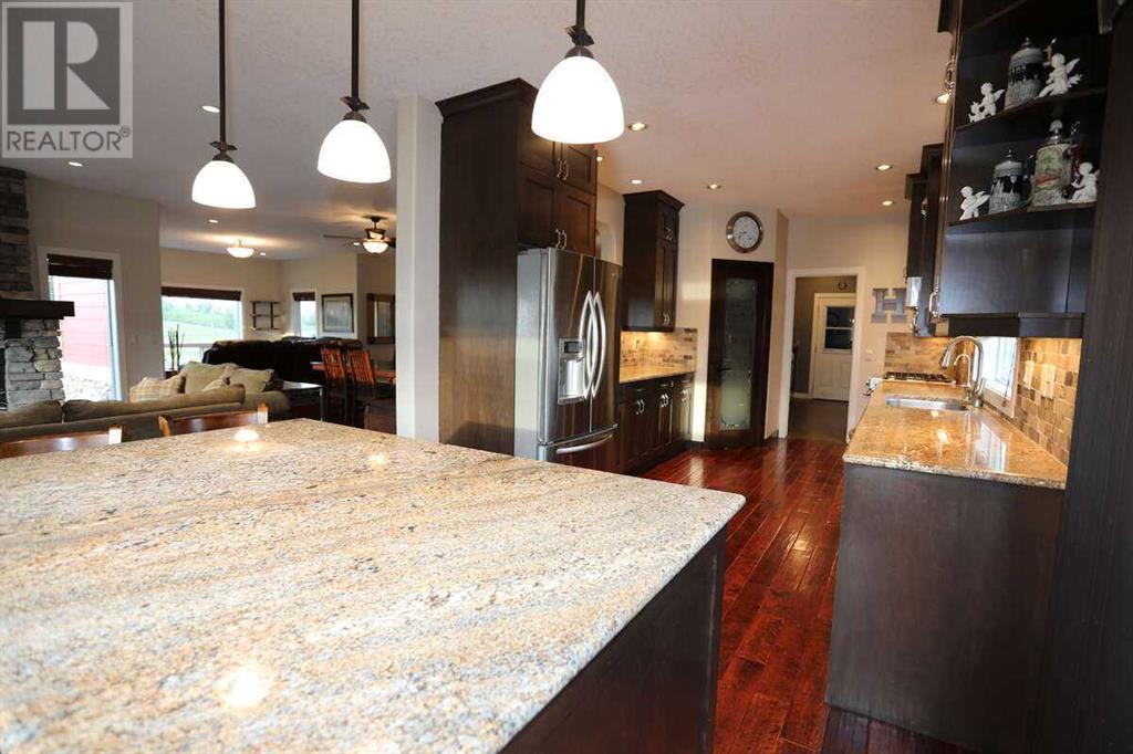 Property at 32015 292 Avenue E image 4