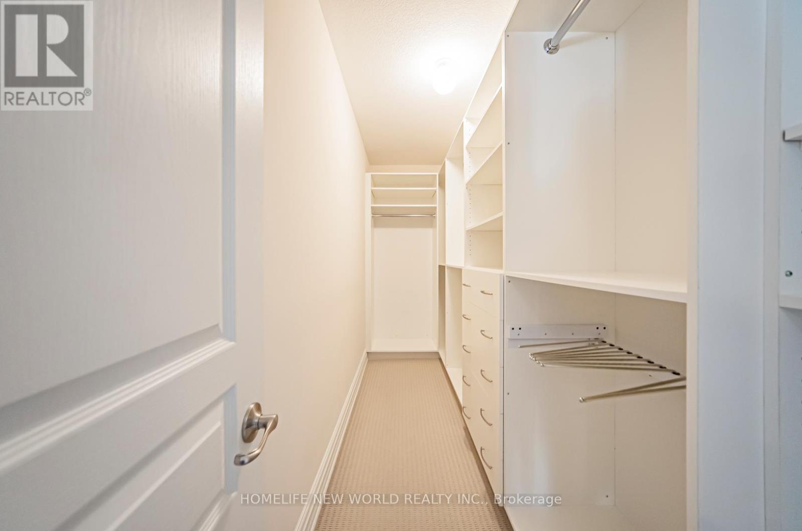 2331 Millstone Drive, Oakville, Ontario  L6M 0H1 - Photo 20 - W12143389