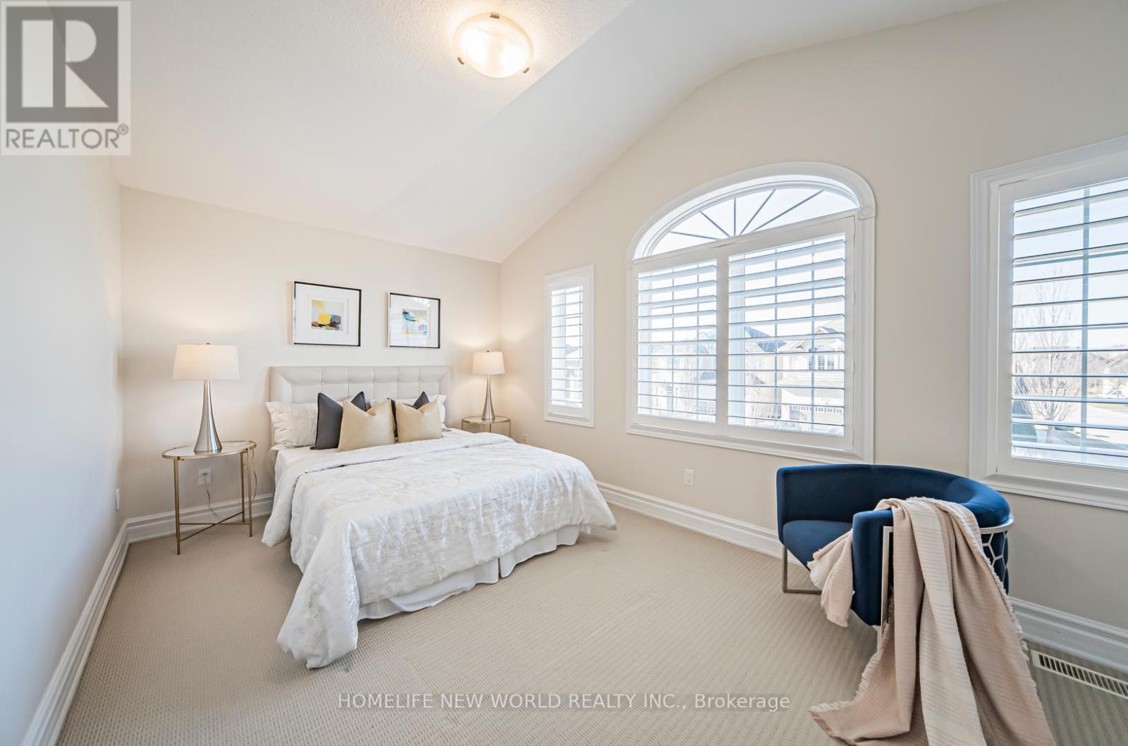 2331 Millstone Drive, Oakville, Ontario  L6M 0H1 - Photo 25 - W12143389