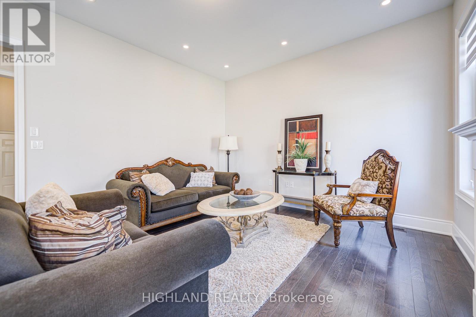 425 Threshing Mill Boulevard, Oakville (Jm Joshua Meadows), Ontario  L6H 0T4 - Photo 14 - W12143408