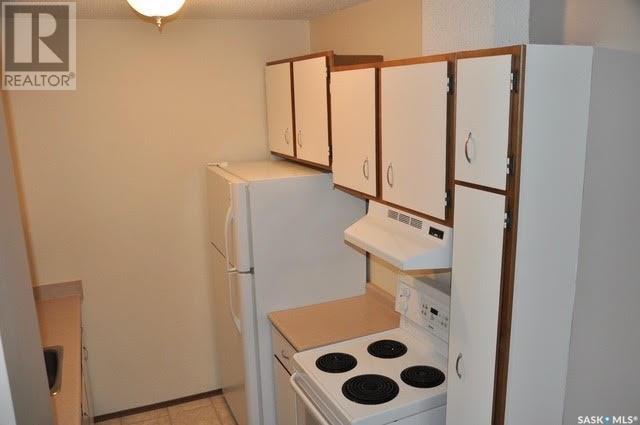 Property at 303 802B Kingsmere BOULEVARD image 4