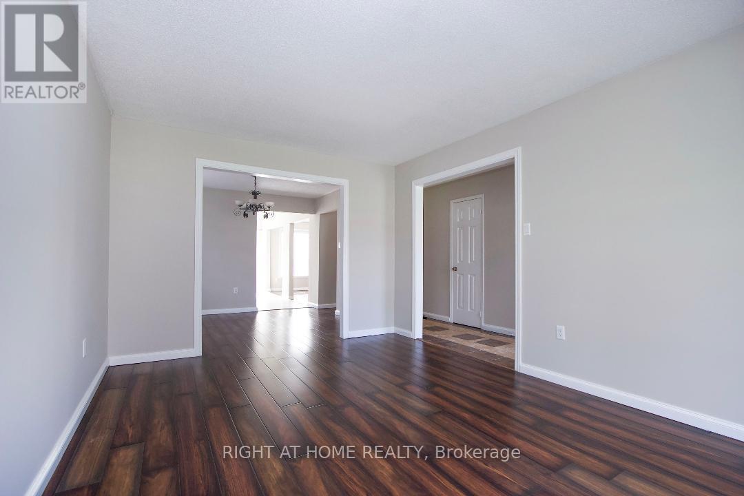 Property at 91 FOSTER CREEK DRIVE N image 5