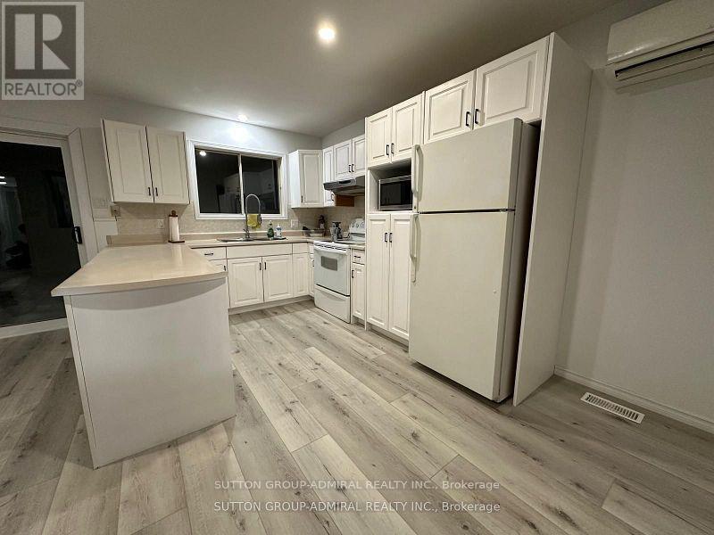 148 Melrose Avenue, Wasaga Beach, Ontario  L9Z 2T1 - Photo 8 - S12143419