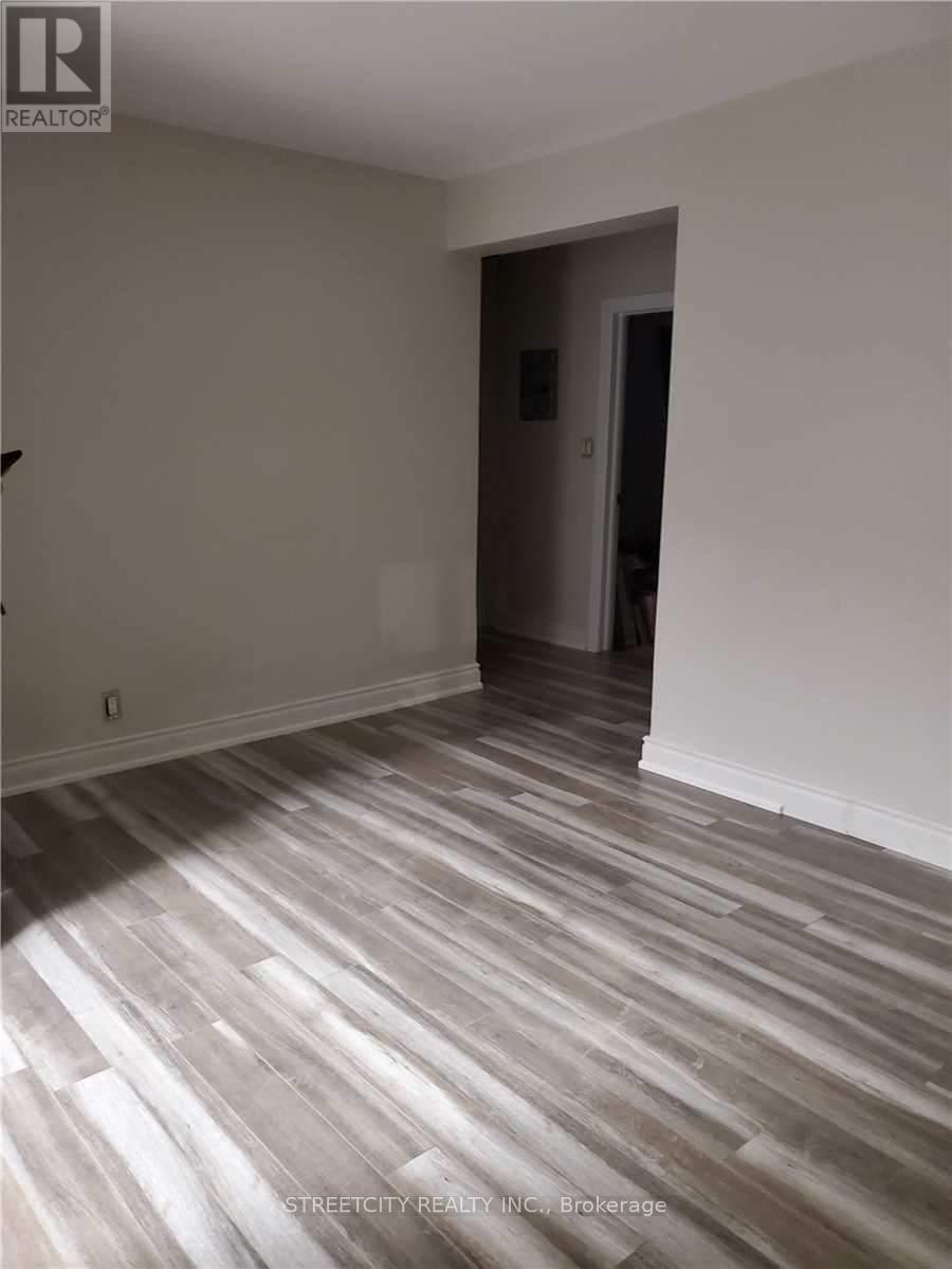 1 - 191 Broadway Street, Mississauga, Ontario  L5M 1H8 - Photo 9 - W12143414