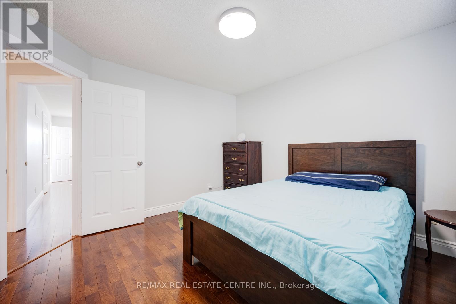 2573 Oshkin Court, Mississauga (Meadowvale), Ontario  L5N 3Z3 - Photo 31 - W12143417
