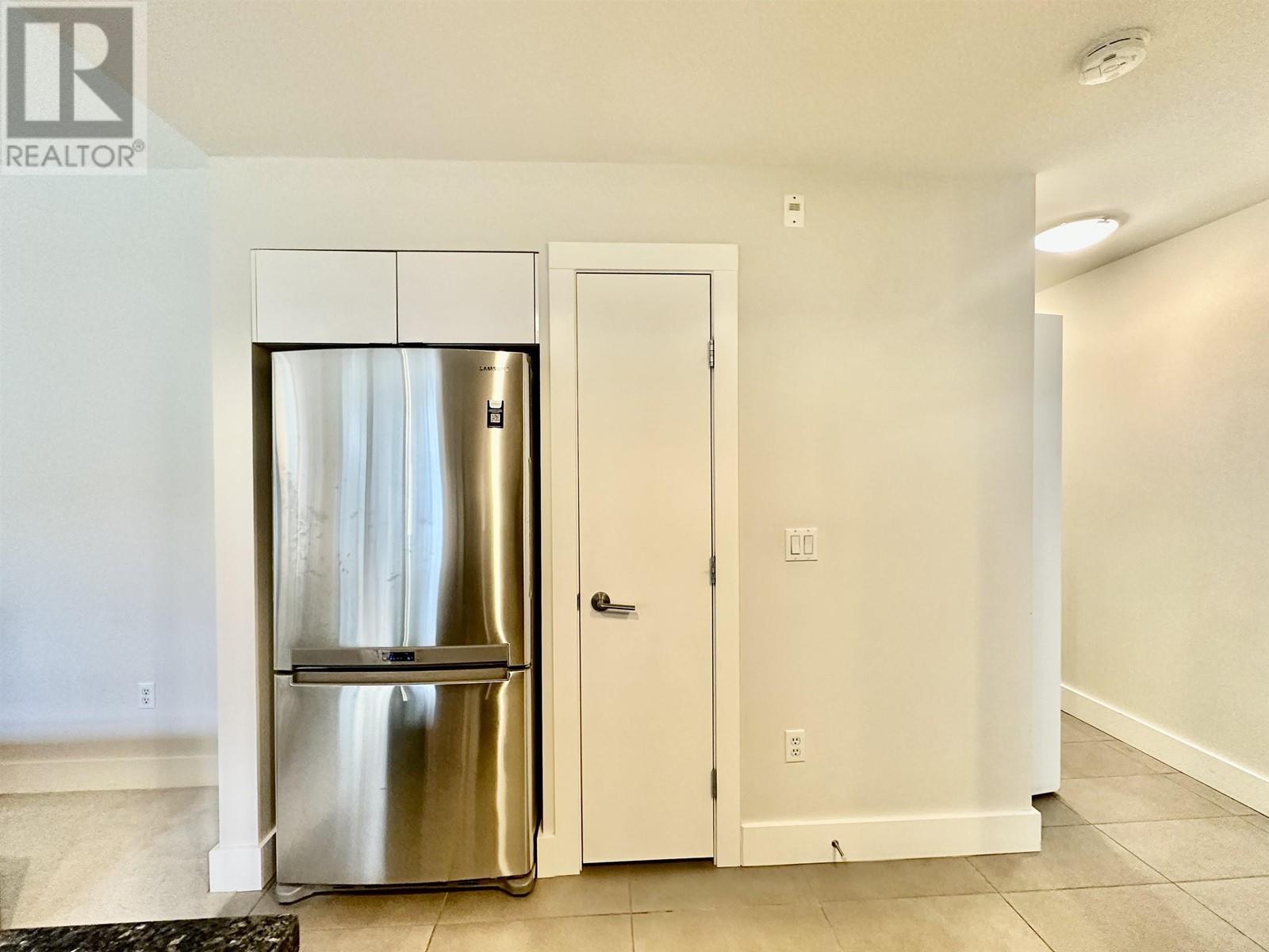 Listing Picture 8 of 15 : 126 5928 BIRNEY AVENUE, Vancouver / 溫哥華 - 魯藝地產 Yvonne Lu Group - MLS Medallion Club Member