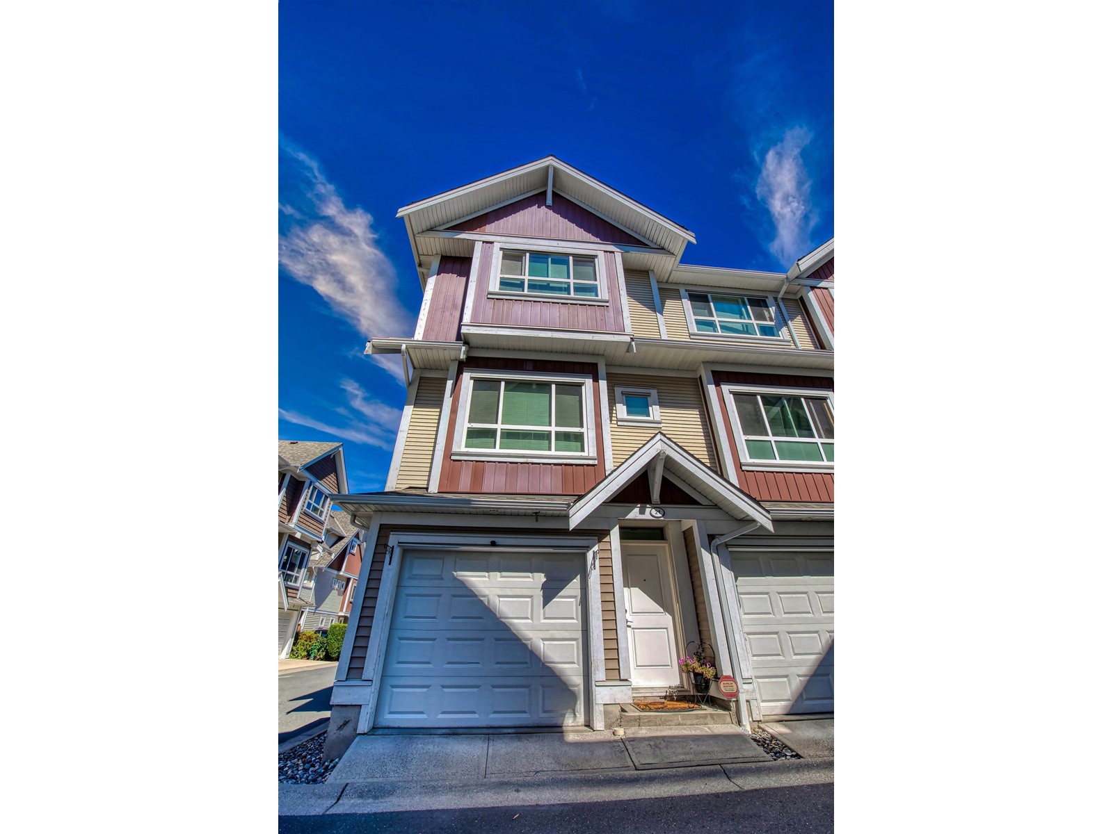 Property at 21 7298 199A STREET image 2