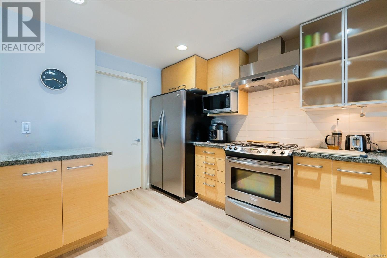 208 38 Front St, Nanaimo, British Columbia  V9R 0B8 - Photo 37 - 989317