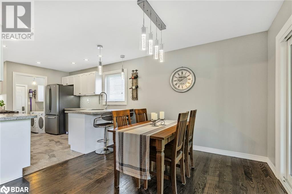 40 Country Lane, Barrie, Ontario  L4N 0E8 - Photo 12 - 40724565