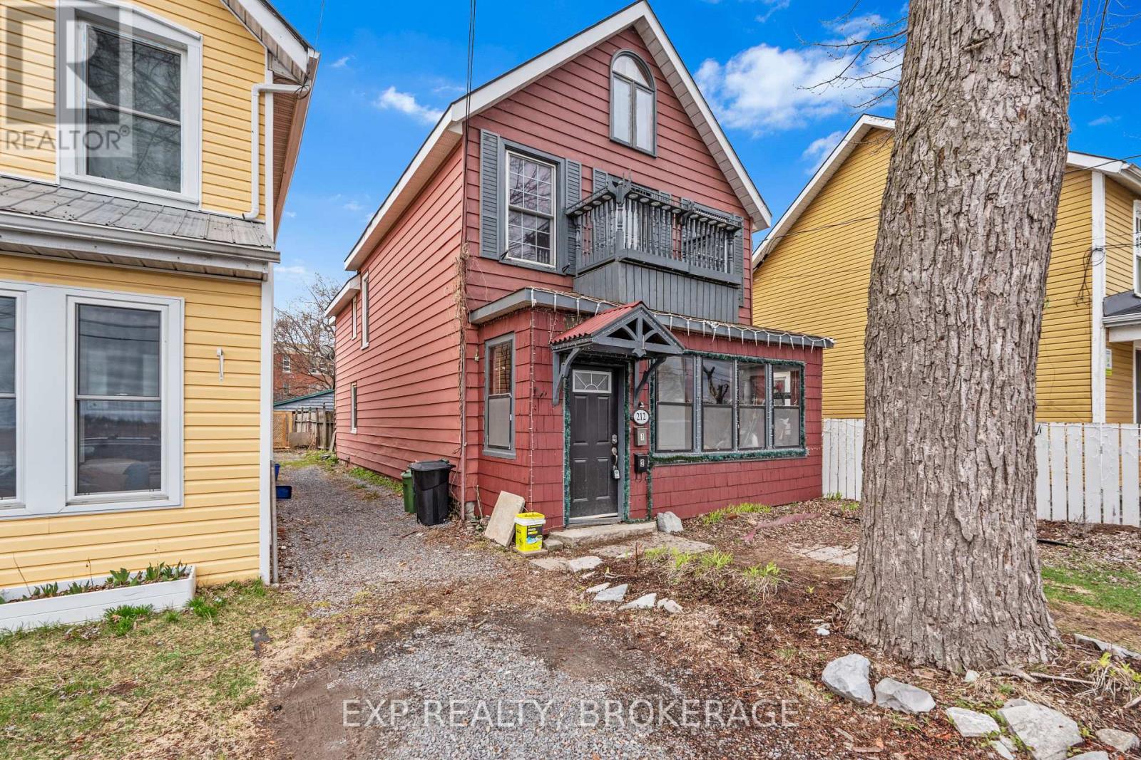 Property at 212 RIDEAU STREET image 1