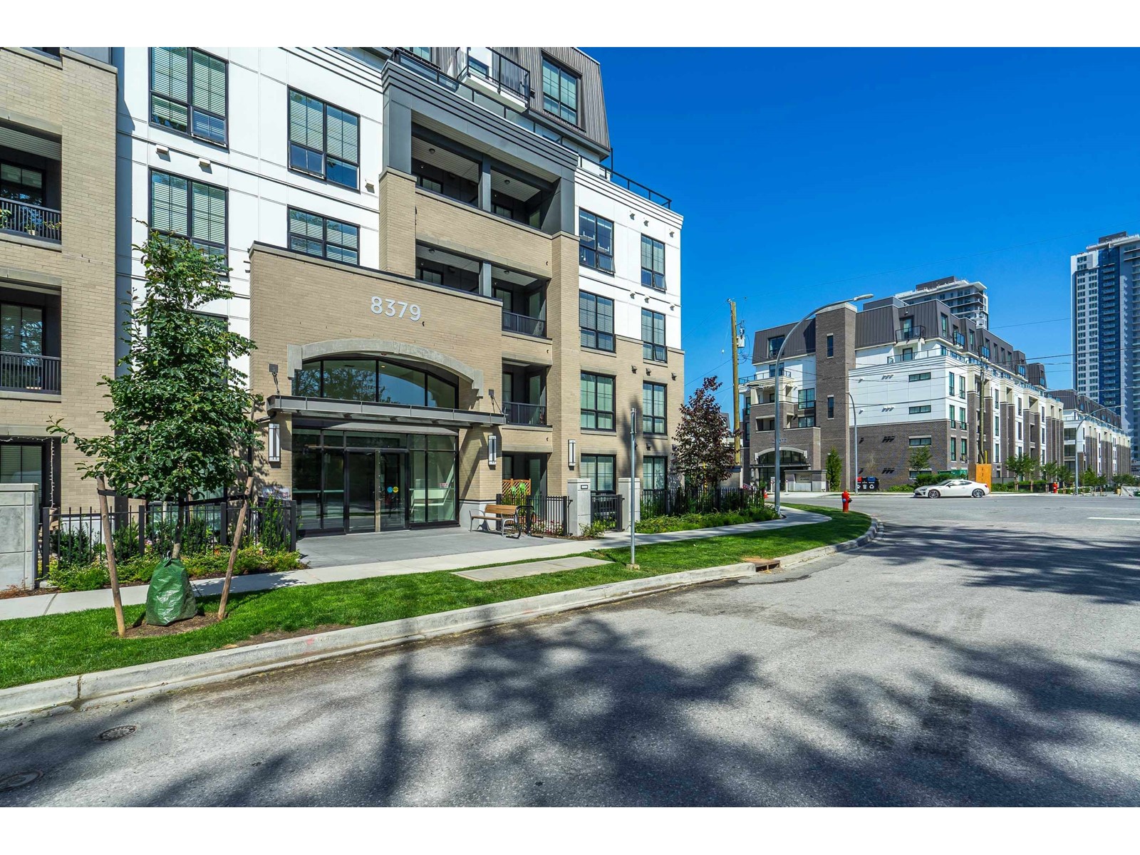 609 8379 201 Street, Langley, British Columbia  V2Y 3S6 - Photo 2 - R3001219
