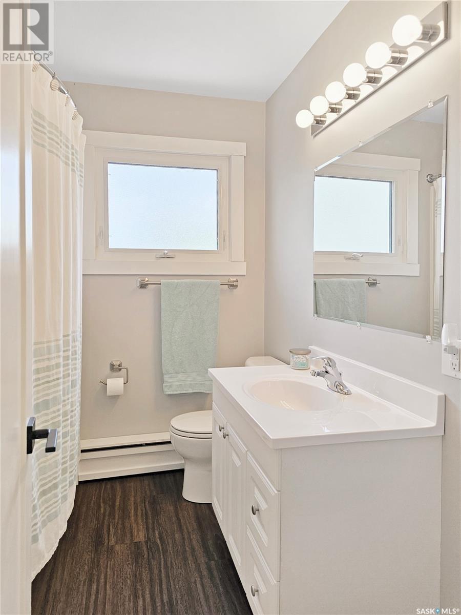1206 Irwin Drive, Swift Current, Saskatchewan  S9H 1Z7 - Photo 21 - SK005540