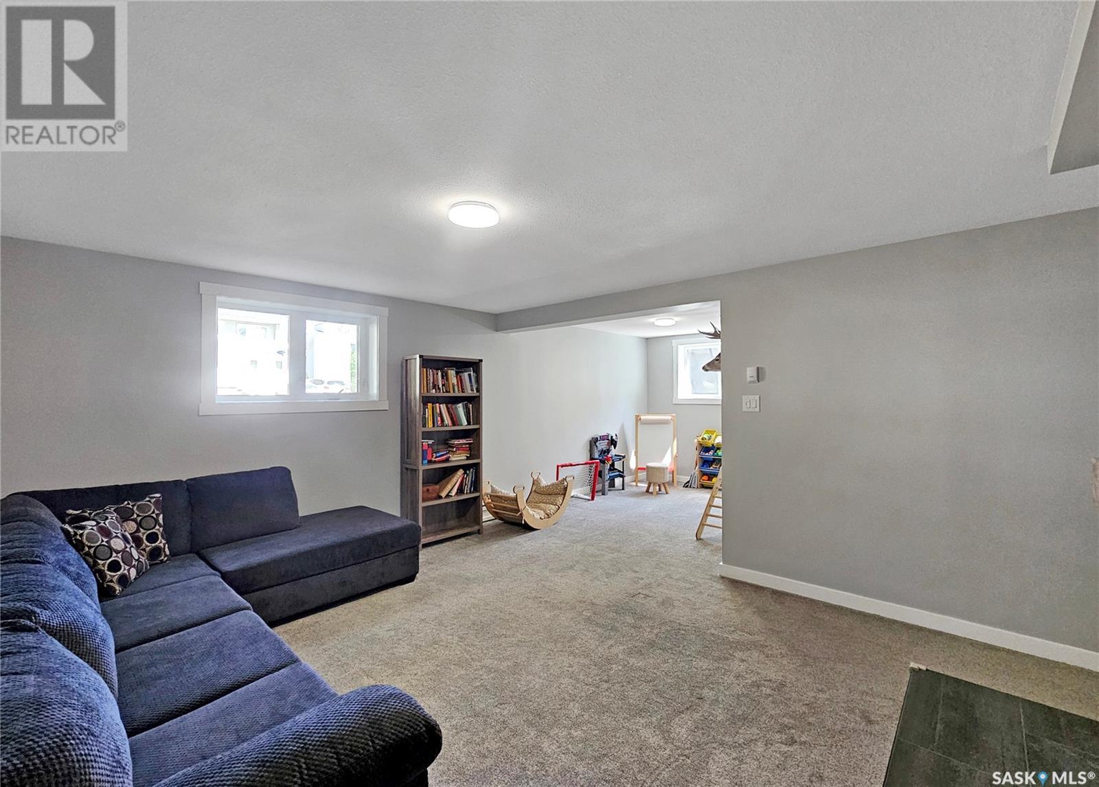 1206 Irwin Drive, Swift Current, Saskatchewan  S9H 1Z7 - Photo 32 - SK005540