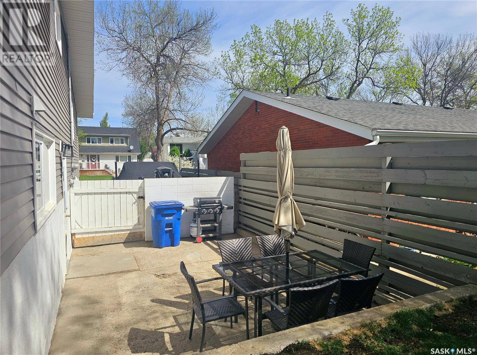 1206 Irwin Drive, Swift Current, Saskatchewan  S9H 1Z7 - Photo 38 - SK005540
