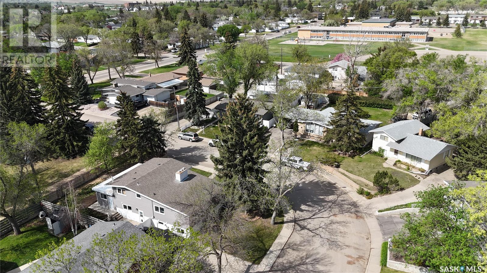 Property at 1206 Irwin DRIVE image 5