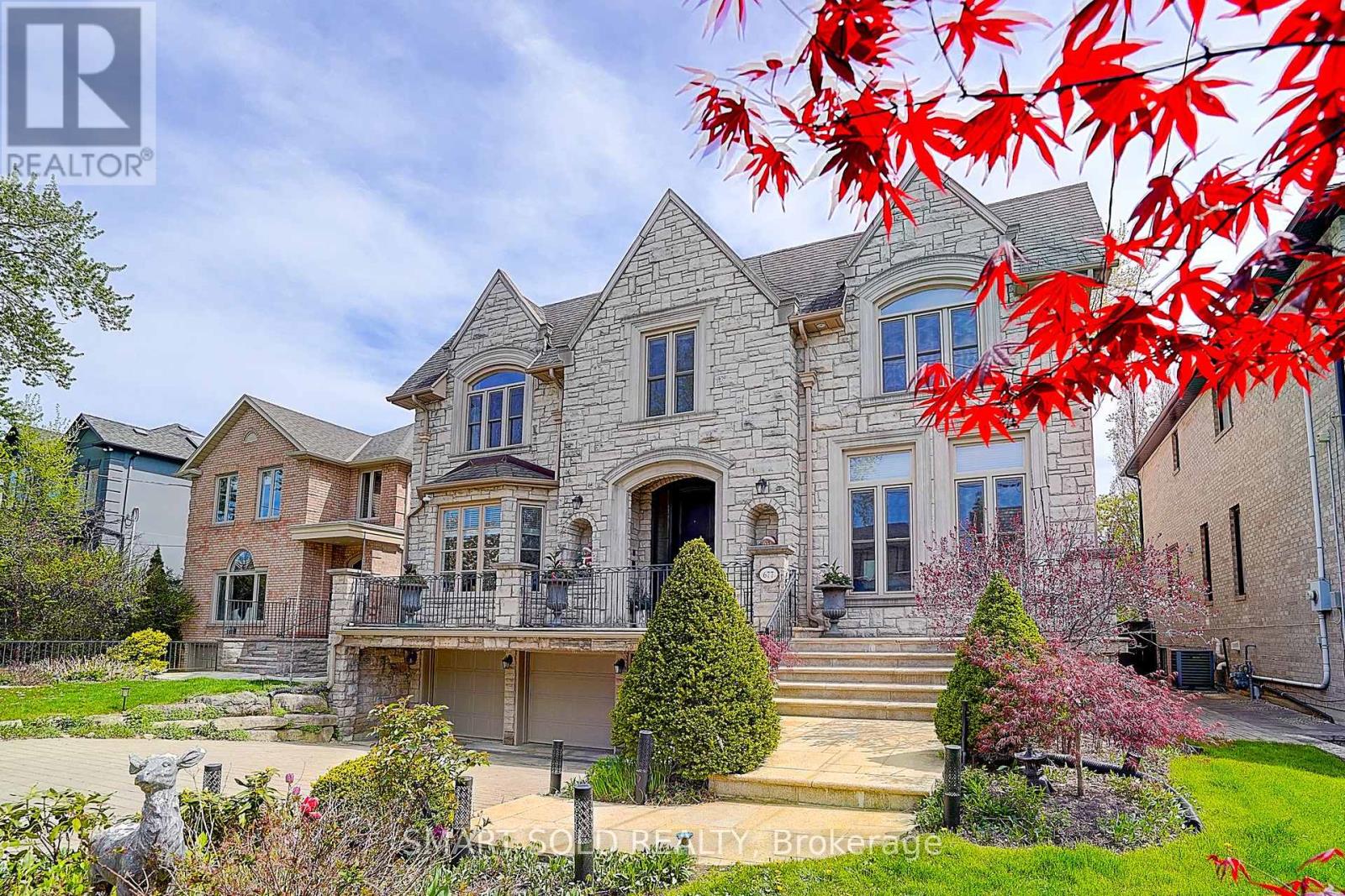 677 Woburn Avenue, Toronto, Ontario  M5M 1M2 - Photo 29 - C12143413