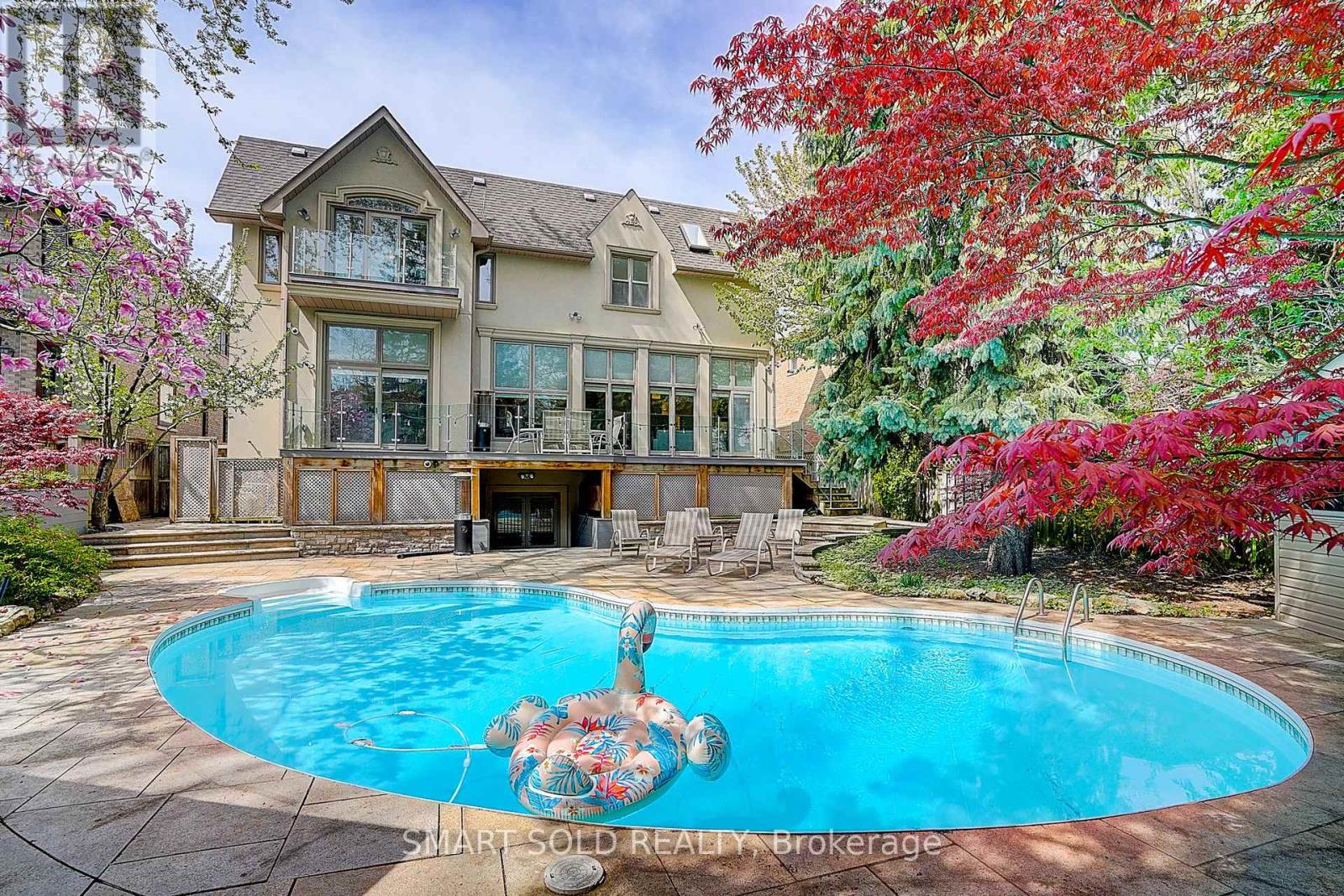 677 Woburn Avenue, Toronto, Ontario  M5M 1M2 - Photo 32 - C12143413