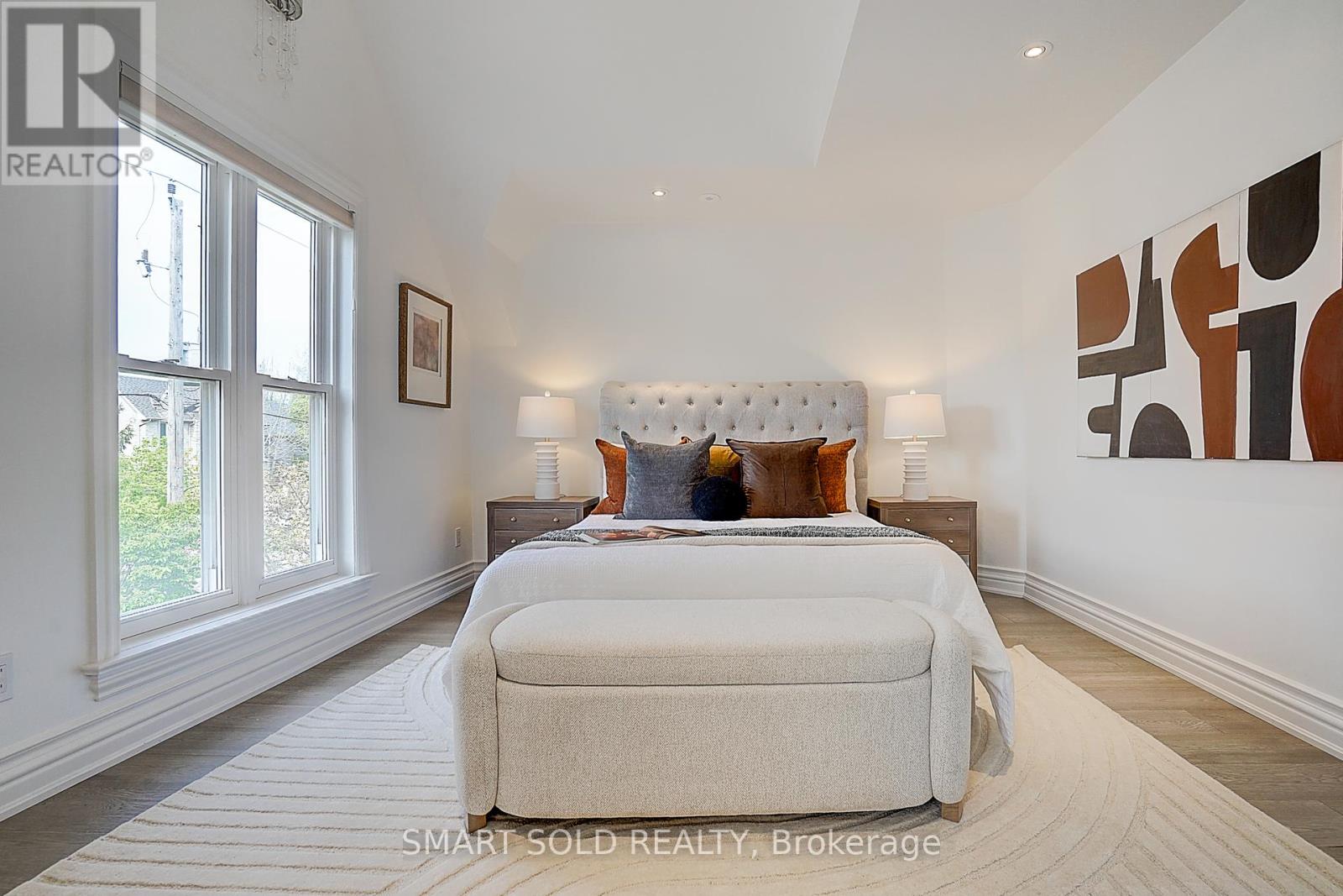 677 Woburn Avenue, Toronto, Ontario  M5M 1M2 - Photo 26 - C12143413