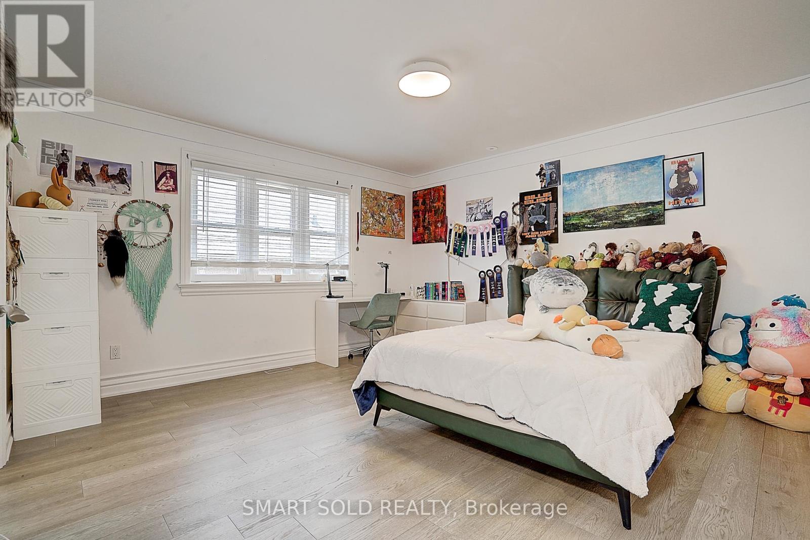 677 Woburn Avenue, Toronto, Ontario  M5M 1M2 - Photo 24 - C12143413