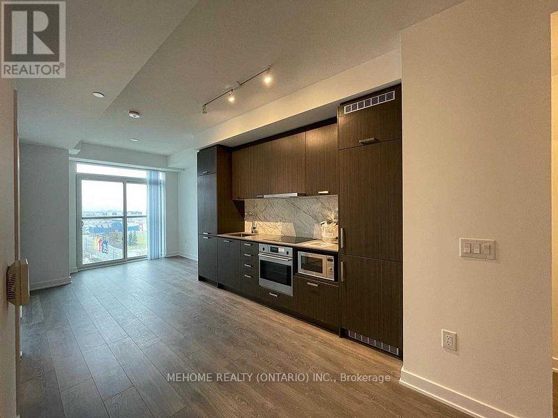 715 - 10 HONEYCRISP CRESCENT, Vaughan, Ontario