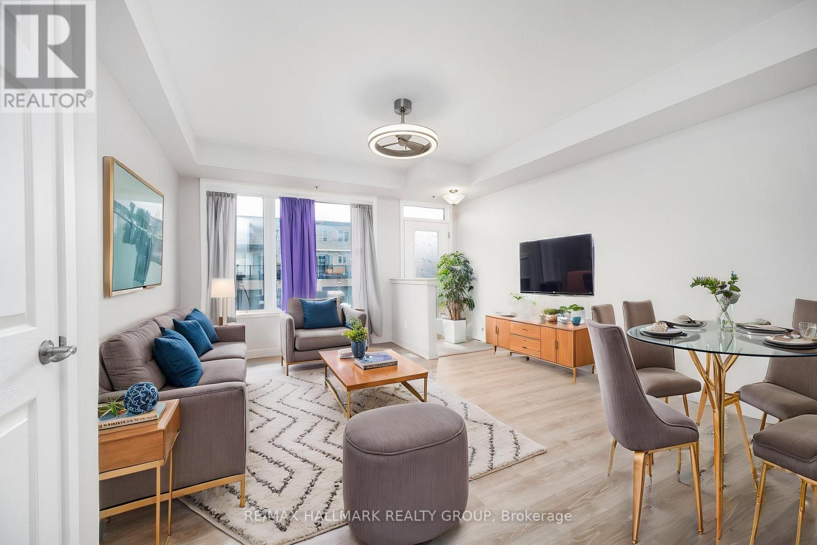 545 Ozawa Private, Ottawa, Ontario  K1K 4Z8 - Photo 3 - X12143429