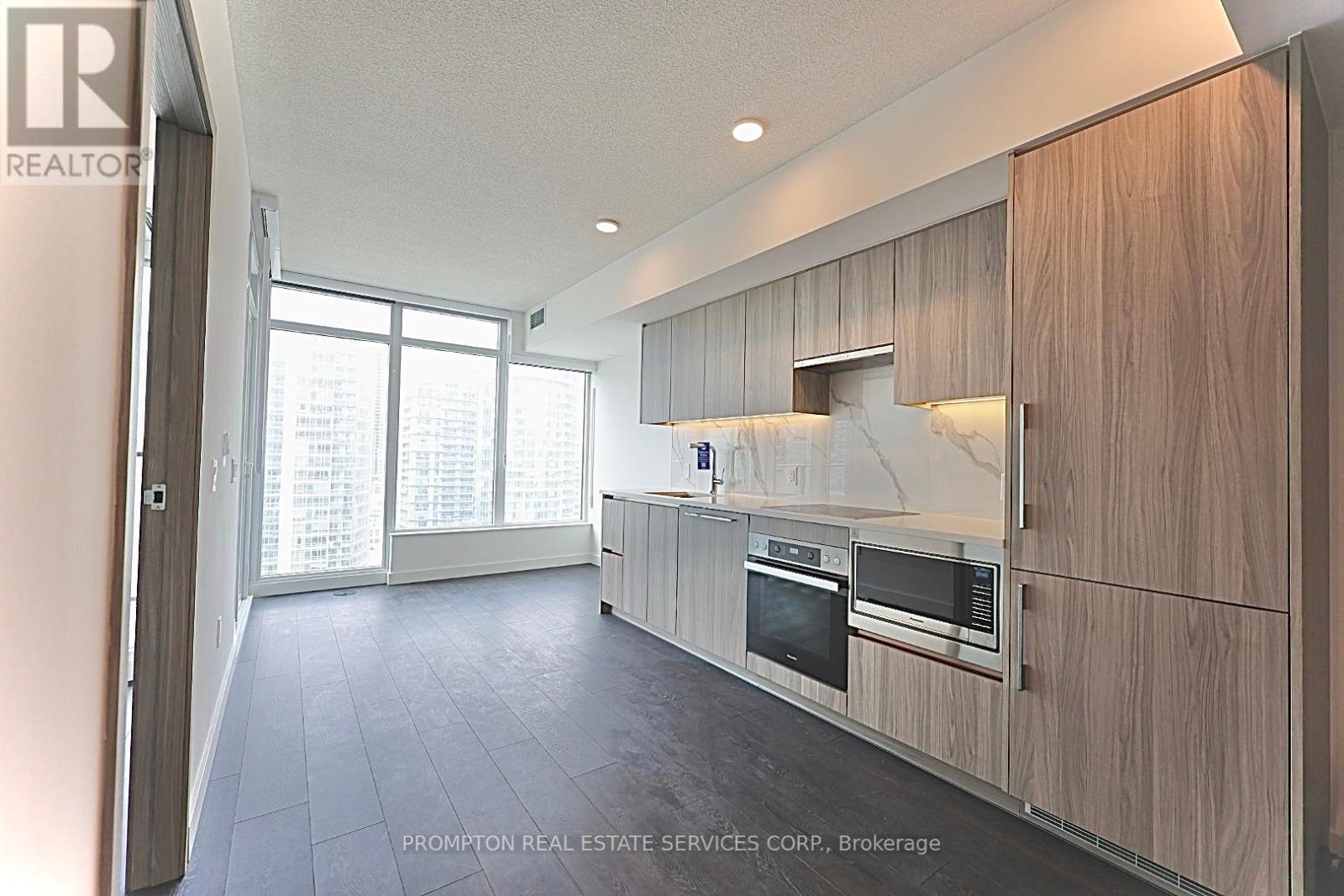 1901 - 1 Concord Cityplace Way, Toronto, Ontario  M5V 0X3 - Photo 3 - C12143443