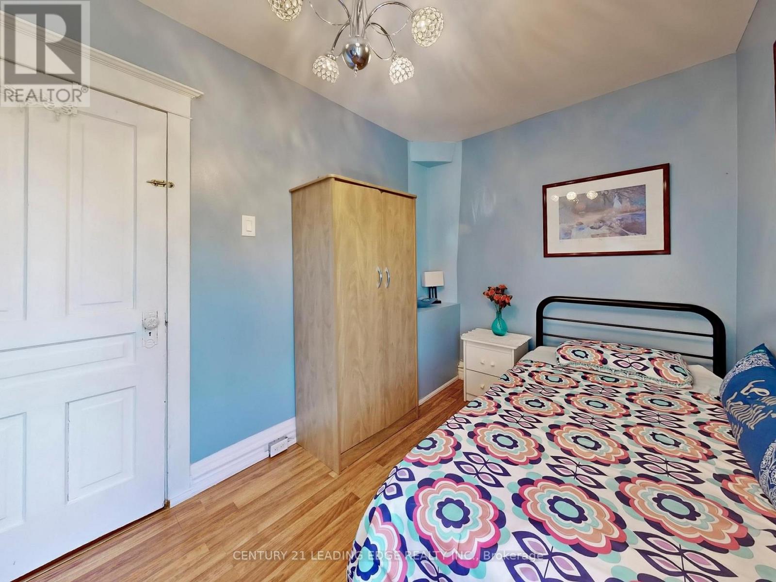 286 Glenholme Avenue, Toronto, Ontario  M6E 3C8 - Photo 22 - C12143457
