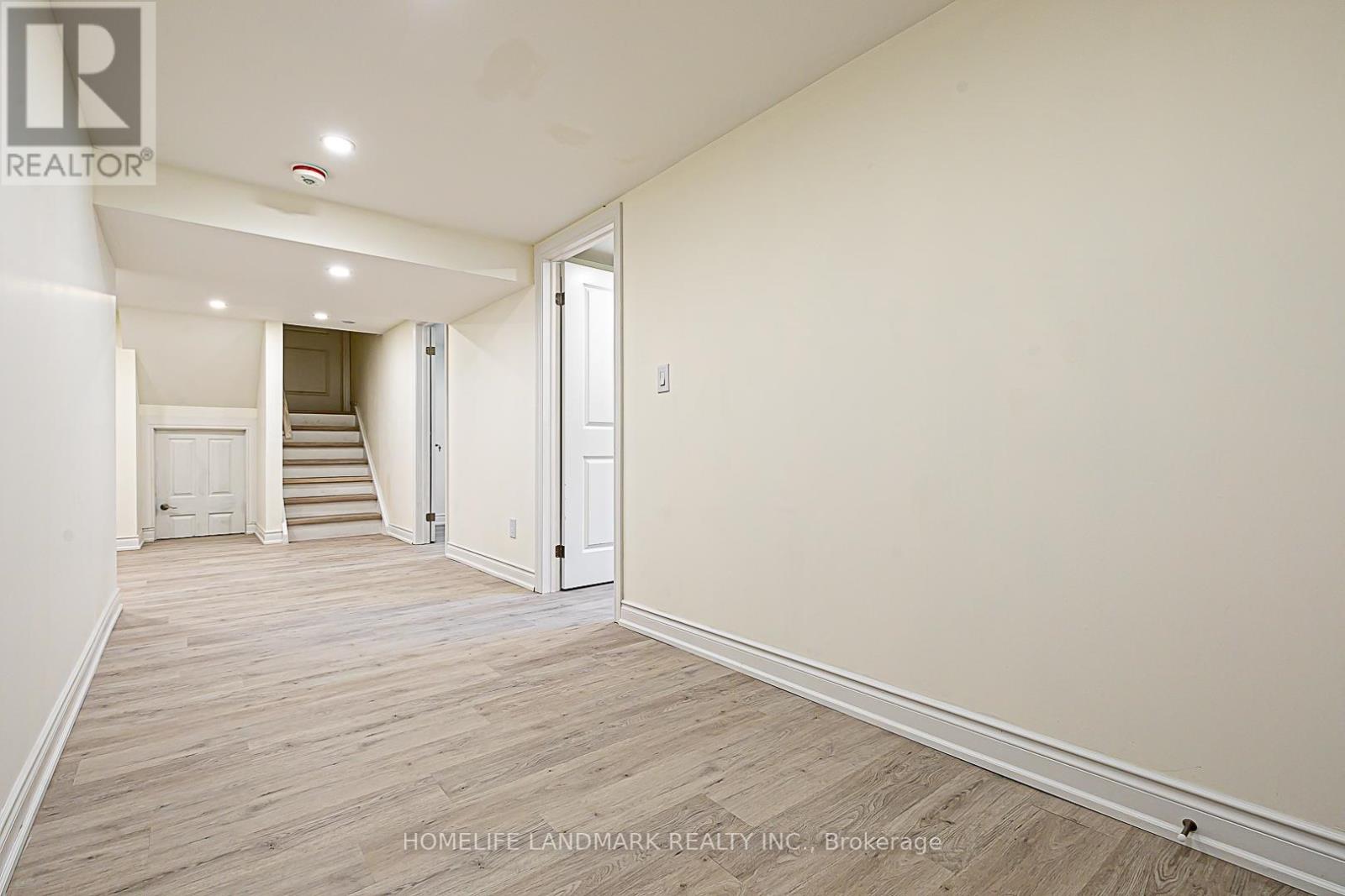 612 Van Horne Avenue, Toronto, Ontario  M2J 2V4 - Photo 37 - C12143478
