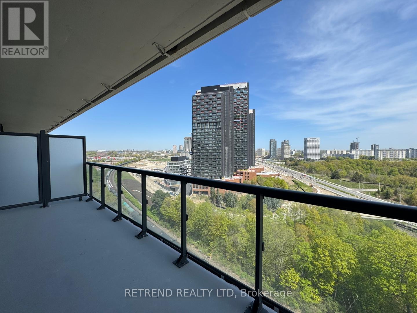 1407 - 30 Inn On The Park Drive, Toronto, Ontario  M3C 0P7 - Photo 9 - C12143486