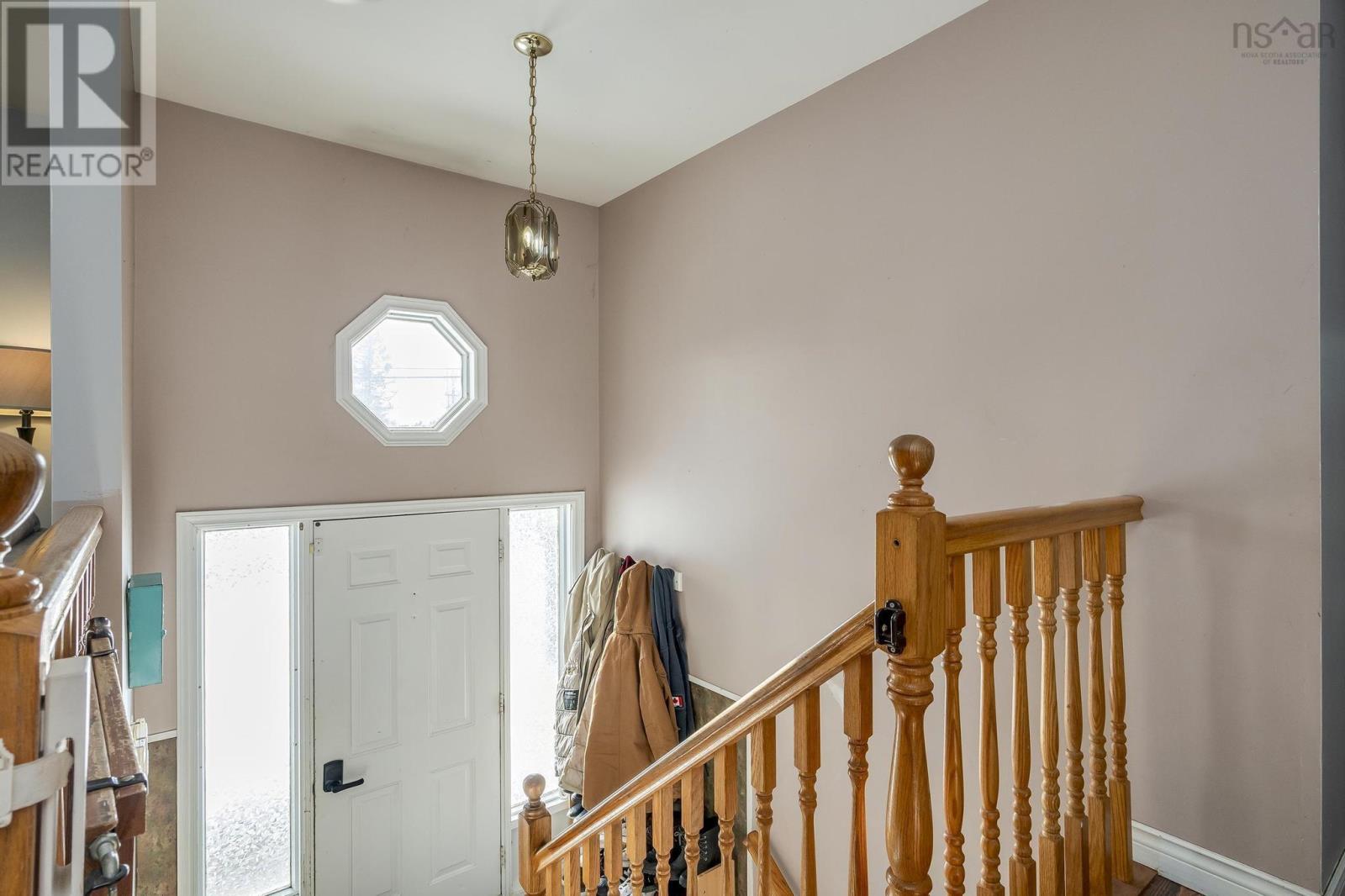Property at 1 Robert Scott Drive image 5