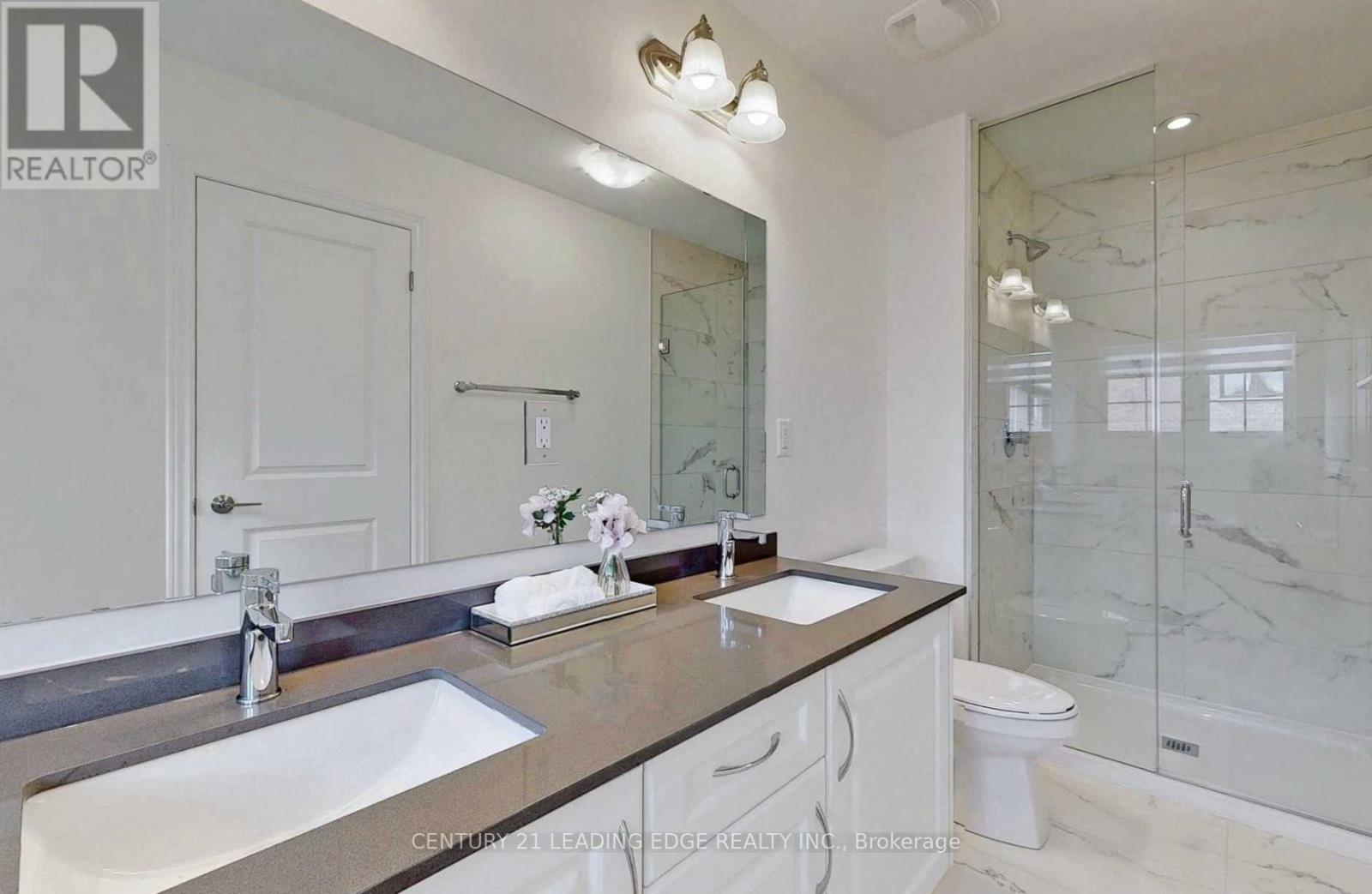 51 Macpherson Street, Whitby, Ontario  L1P 0N5 - Photo 24 - E12143512