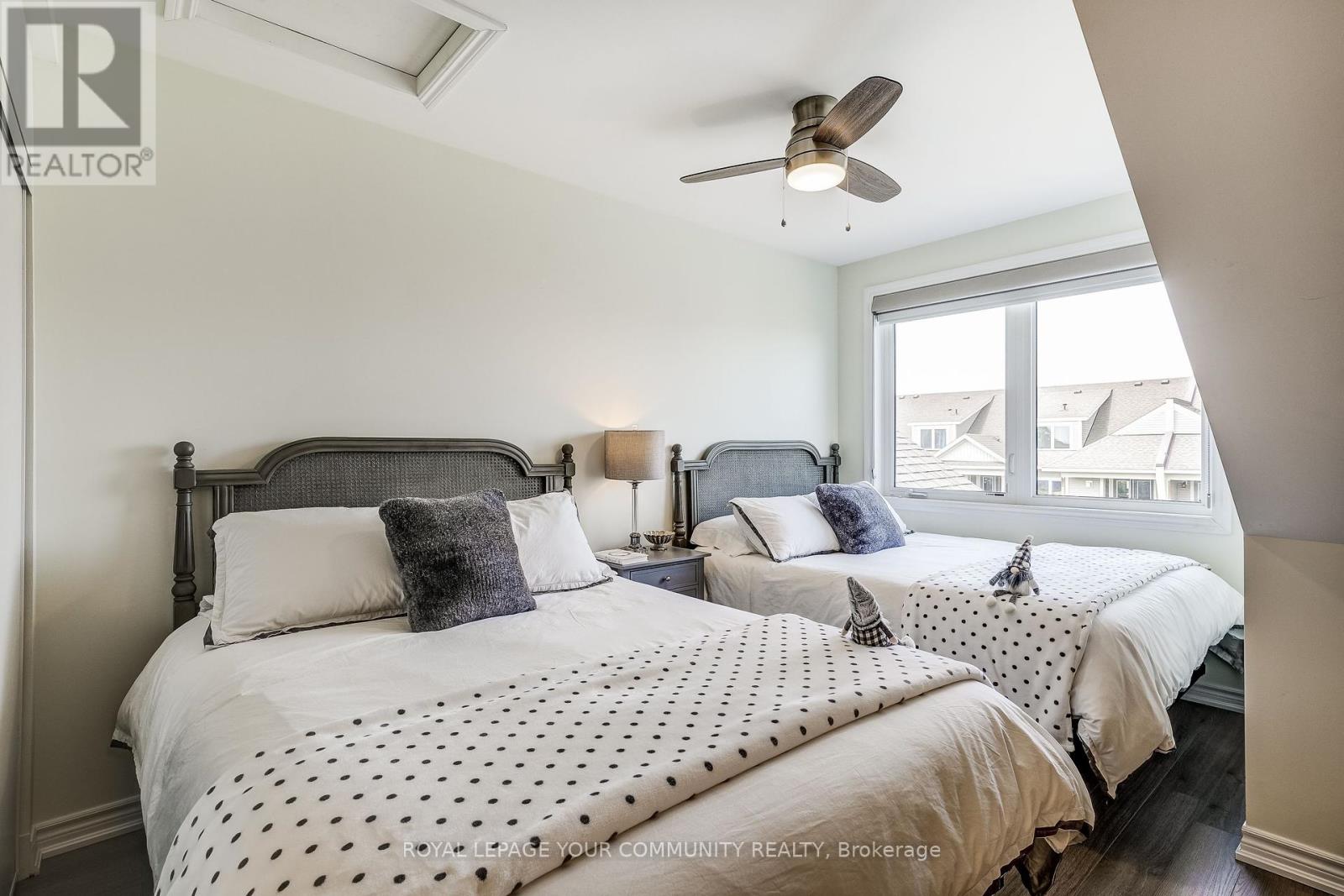 302 - 4 Cove Court, Collingwood, Ontario  L9Y 0Y6 - Photo 15 - S12143462