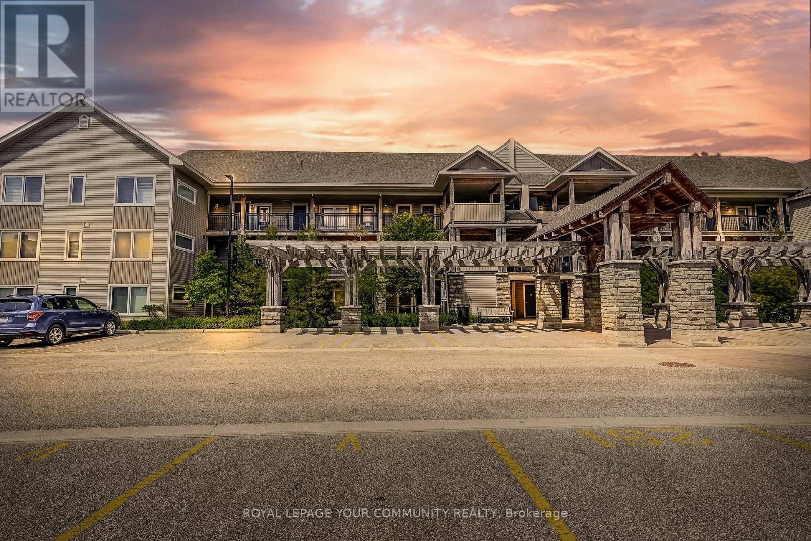302 - 4 Cove Court, Collingwood, Ontario  L9Y 0Y6 - Photo 2 - S12143462