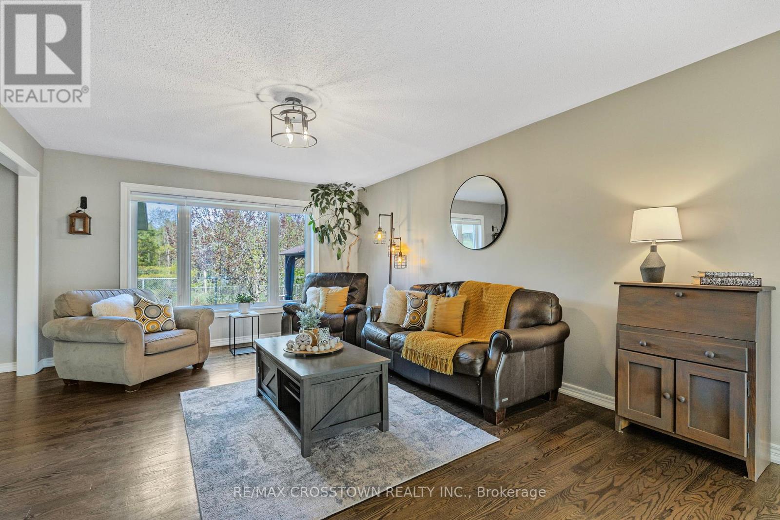 40 Country Lane, Barrie, Ontario  L4N 0E8 - Photo 15 - S12143473