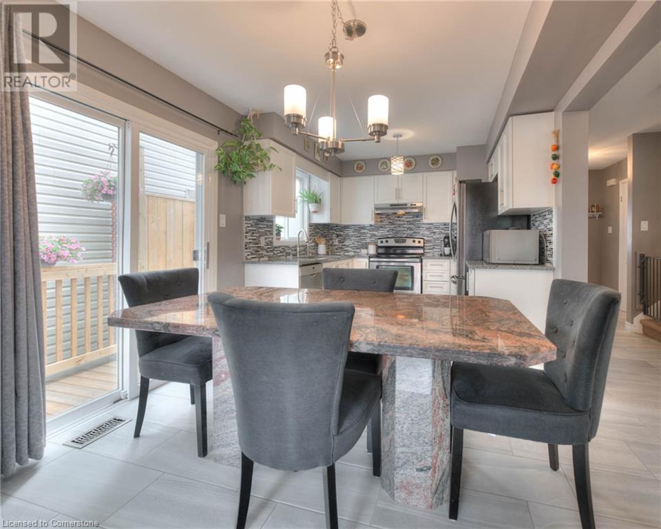 72 Westmeadow Drive, Kitchener, Ontario  N2N 3N1 - Photo 8 - 40727881