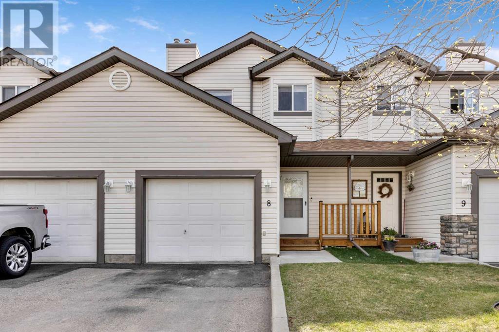 8, 156 Canoe Drive Sw, Airdrie, Alberta  T4B 2Z3 - Photo 2 - A2219733