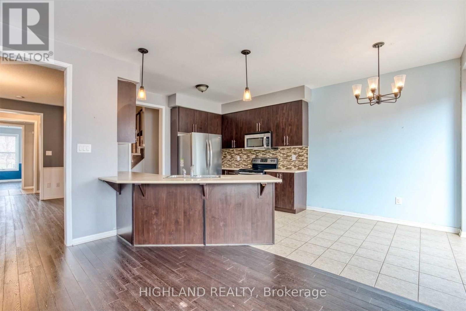 268 Ruhl Drive, Milton, Ontario  L9T 8J8 - Photo 16 - W12143440