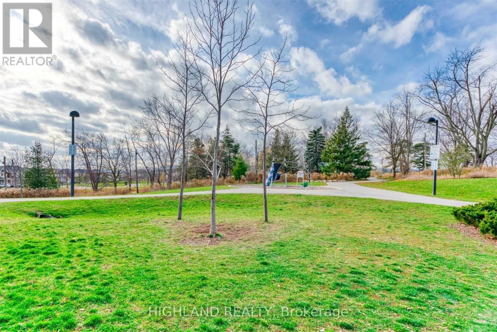 268 Ruhl Drive, Milton, Ontario  L9T 8J8 - Photo 35 - W12143440